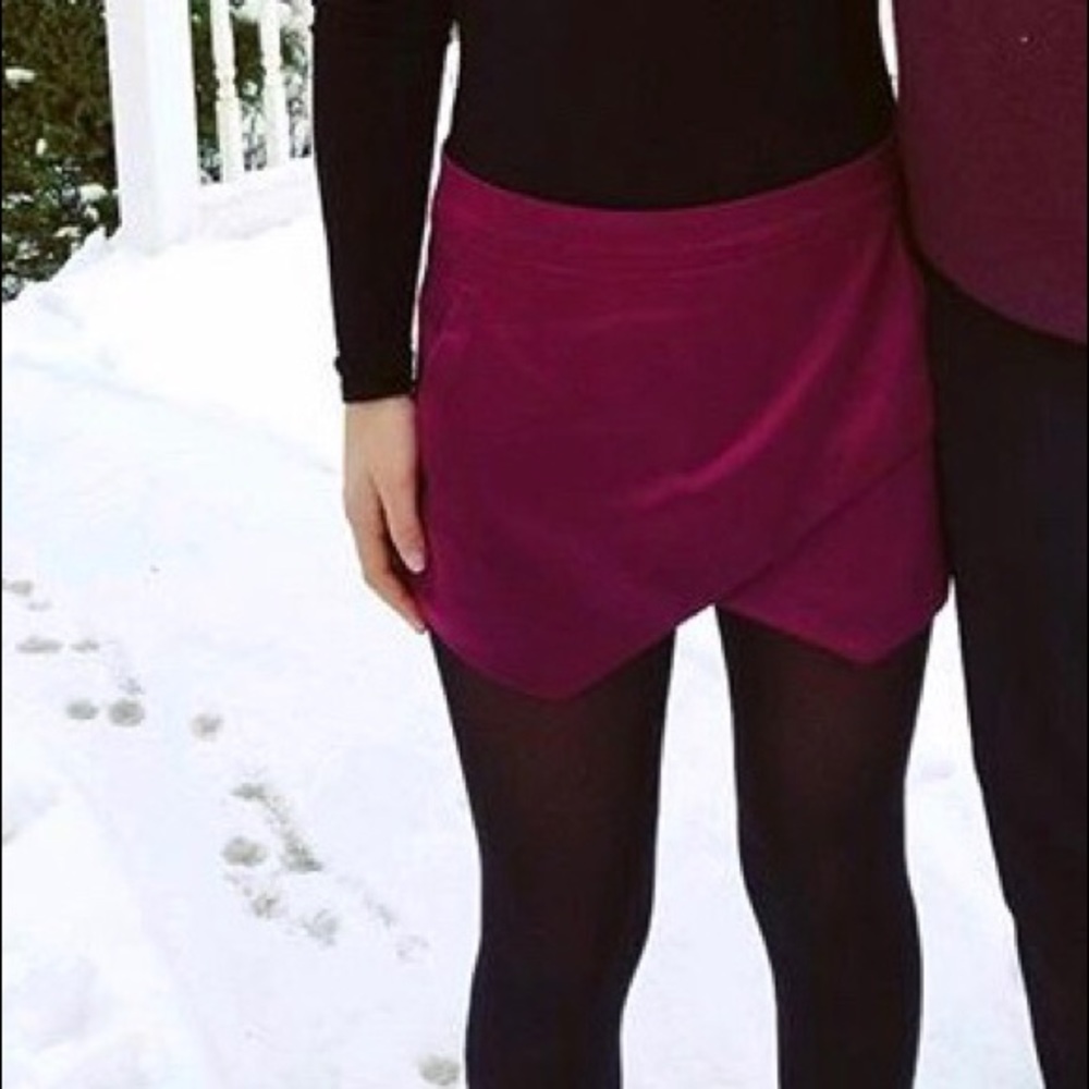Satin maroon skort